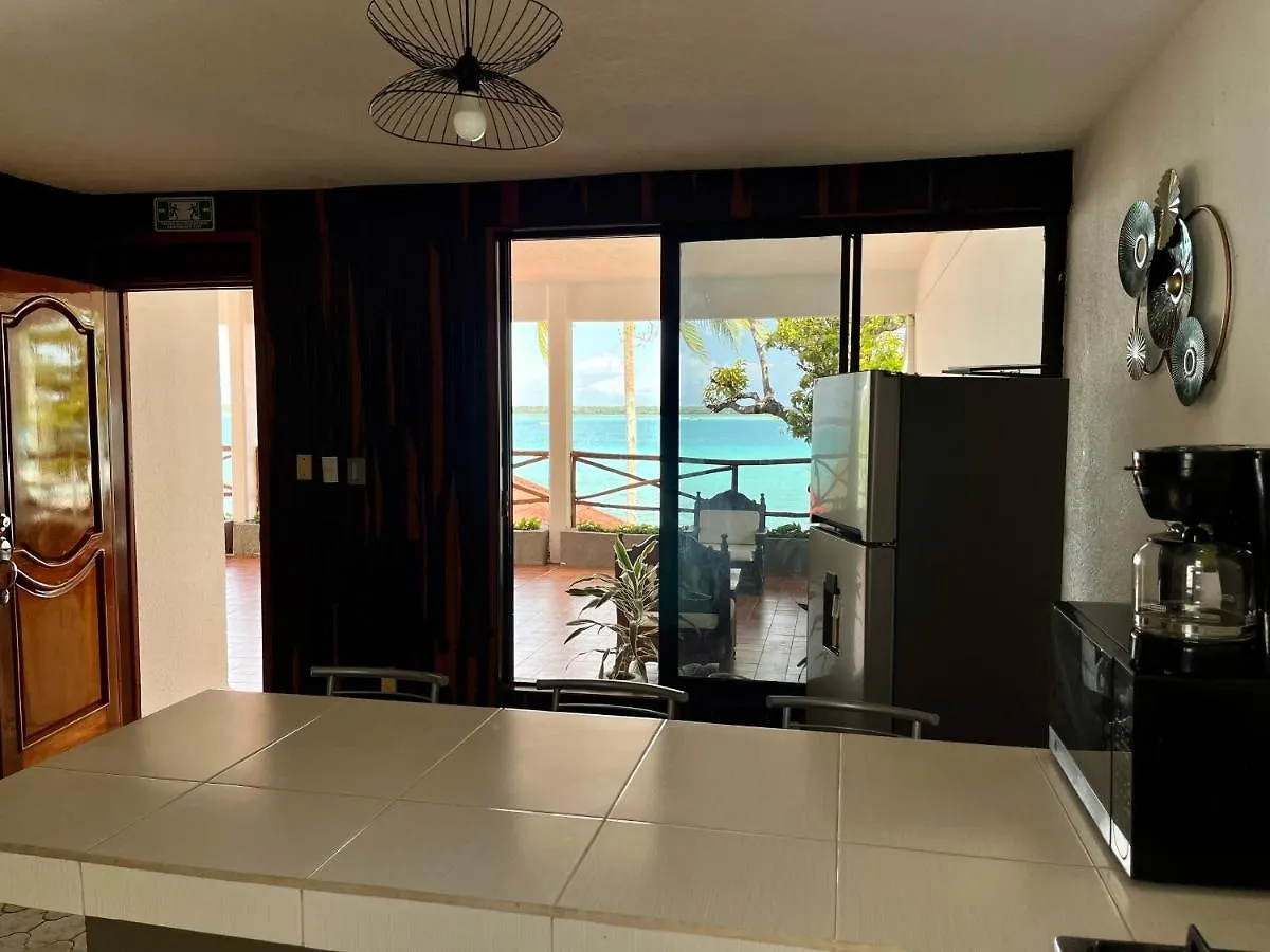 Depto Con 3 Habitaciones A Orilla De La Laguna De Bacalar Apartment