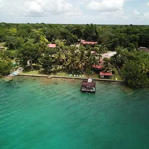 Coras Place Lagoon Front Apartment